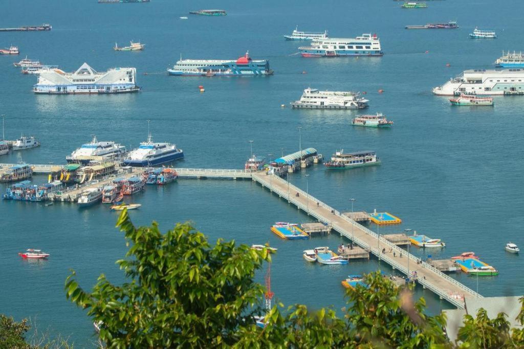 Memo Suite Pattaya Zewnętrze zdjęcie